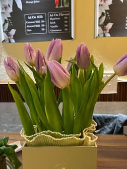 Tulip Bouquet thumbnail 3