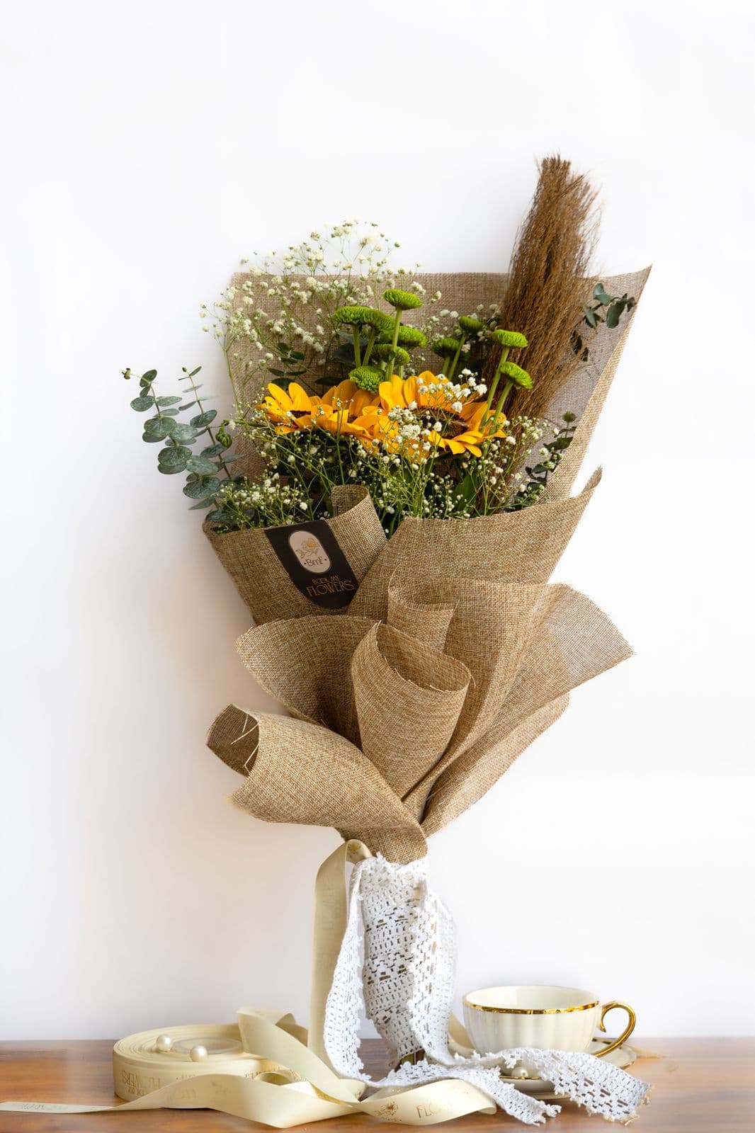 Sunflower jute boquet