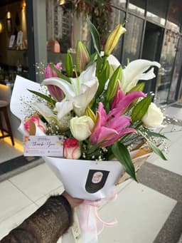Pink and white lilies bouquet thumbnail 2
