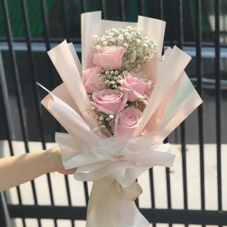 Pink rose bouquet